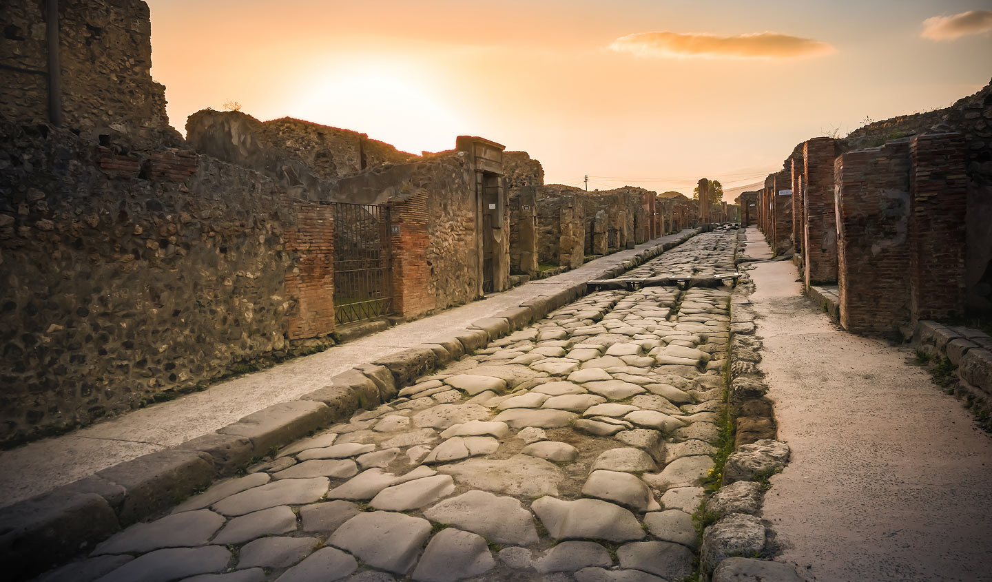 POMPEII AND THE TRACES WE LEAVE BEHIND