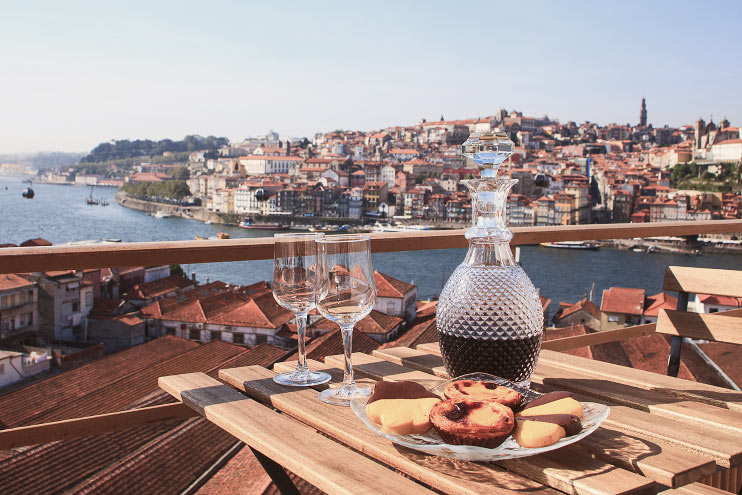 Porto rooftop dining